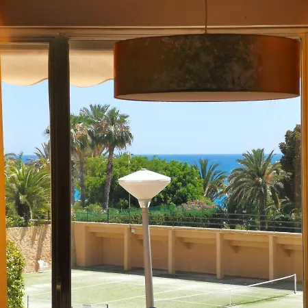 Apartment La Caleta *