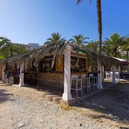 La Caleta Apartment *